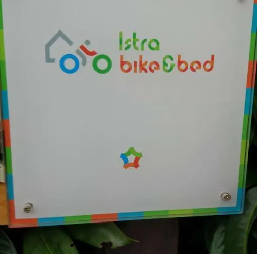 Ivan & Tina 아파트